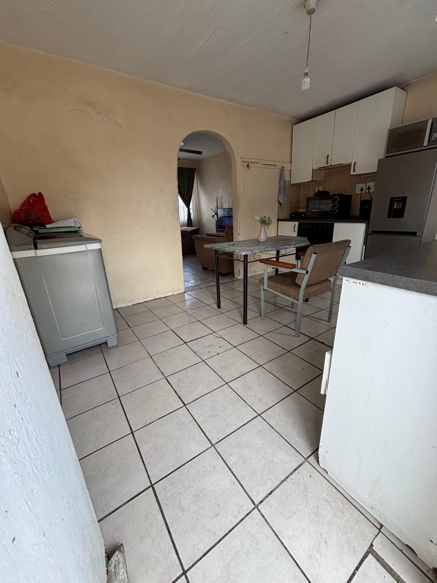 2 Bedroom Property for Sale in Woodlands Western Cape